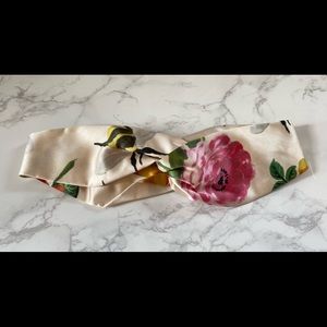 GUCCI SILK FLORAL TWIST HEADBAND